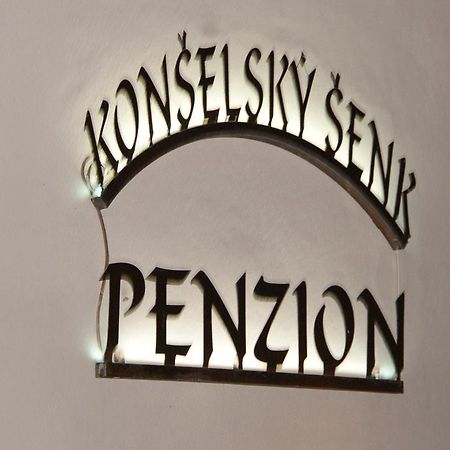 דומז'ליצה Penzion Konselsky Senk מראה חיצוני תמונה